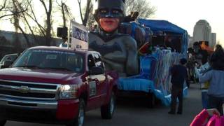 preview picture of video 'Mardi Gras Parade Shreveport Bossier City Louisiana 2-13-2010 Krewe of Gemini #10'