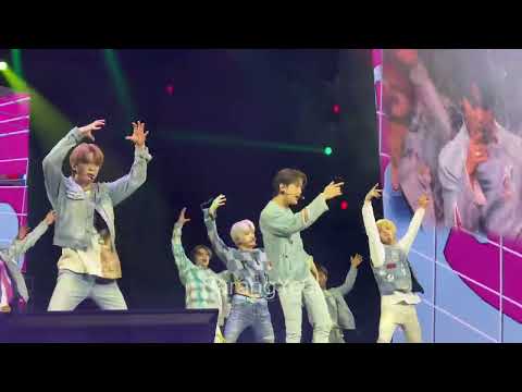 220904 NCT 127 'Neo City: THE LINK in Manila' – Cherry Bomb
