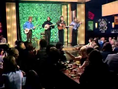 luke kelly and the dubliners   spanish lady BBC wheeltappers and shuntrers social club 1977 kieransi