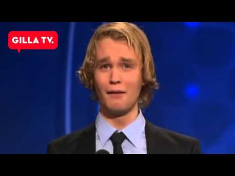 Björn Gustafsson bryter ihop i Parlamentet