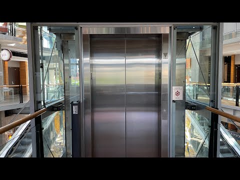 Awesome glass Schindler 330A hydraulic elevator | Shops at the elements | Bellevue, Wa