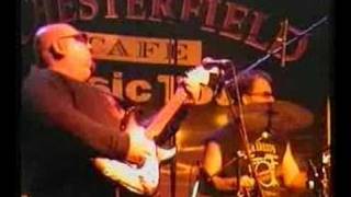 Popa Chubby plays Stoop down baby