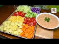 SAYURANNYA KOMPLIT SALAD SAYUR SAUS THOUSAND ISLANDS