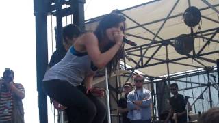 VersaEmerge - Fixed At Zero (Live) - Bamboozle 2010
