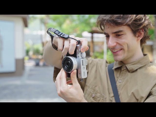Vídeo relacionado con JJC Agarre de Metal en Forma de L Compatible con cámara Fujifilm X-E5, liberación rápida para Arca, Agujero de 1/4 a 20, Agarre de Mano Compatible con Clip de cámara de Captura de diseño Pico V3