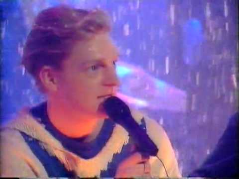 Video thumbnail for Am I RIght? (Live) [Top of the Pops - 1991/12/15]