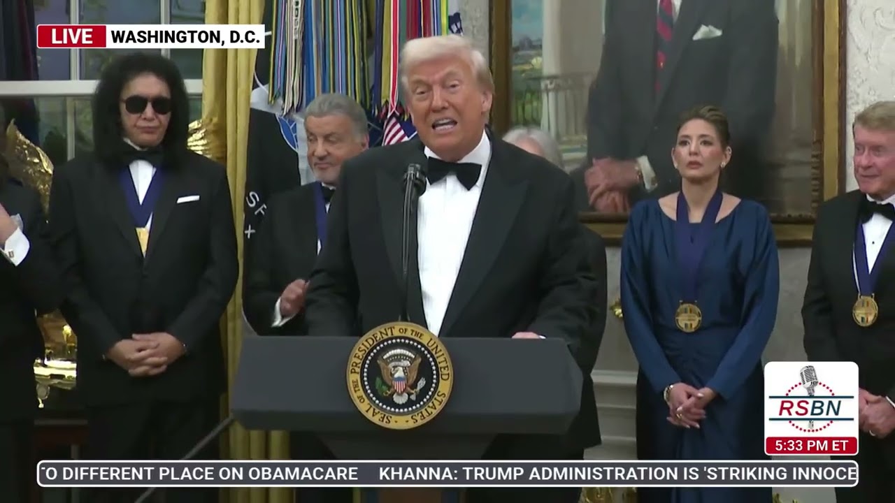 WATCH: President Trump presents medallions to this year’s Kennedy Center Honors recipients