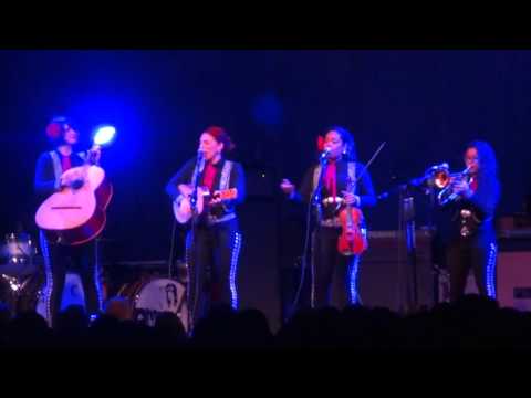 “1st Song” Mariachi Flor de Toloache@The Fillmore Philadelphia 12/16/15
