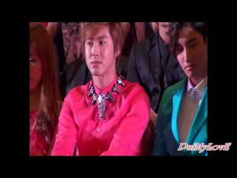 120407 KMWB Press Conference   Yunho cute moment
