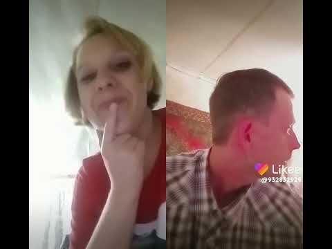 Утром тебя разбужу поцелуем текст. Девушка целует спящего парня. Блокбастер разбужу поцелуем. Блокбастер разбужу поцелуем. Димас и марго.