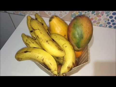 Salada de frutas cremosa