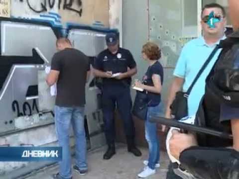 Dveri sveće za pomen, Šešelj pred parlamentom