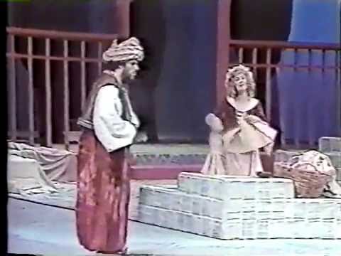 Erie Mills sings Blondchen