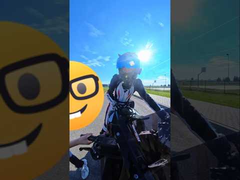 Myślałam że będzie delikatniej 🥲 ... #motocyklistka #cbr650r #bikergirl #motogirl #mototrend