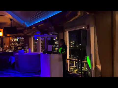 DJ Peace Piano &reg; video.