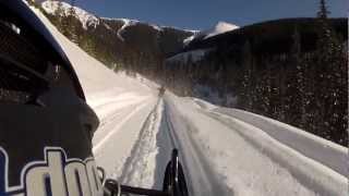 preview picture of video 'Sunshine Skidoo trip to Golden, BC'