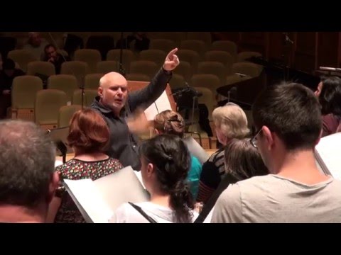 Imagini dintr-o repetiţie generală (ep.9)