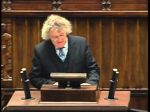 Henryk Siedlaczek pyta o dostęp do danych pojazdu przez e-usługę