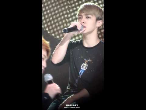 120823 Kikwang laugh @ MCD