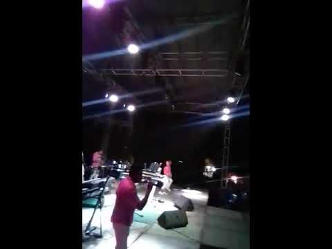 Tu te lo perdiste - en vivo - ujeee