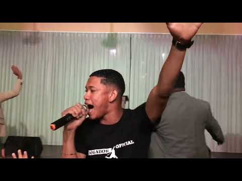 QUE ATMOSFERA FOI ESSA A GLÓRIA DE DEUS TOMOU TODA A CASA 🙌🔥- Matheus Henrique - Terça Na Unção