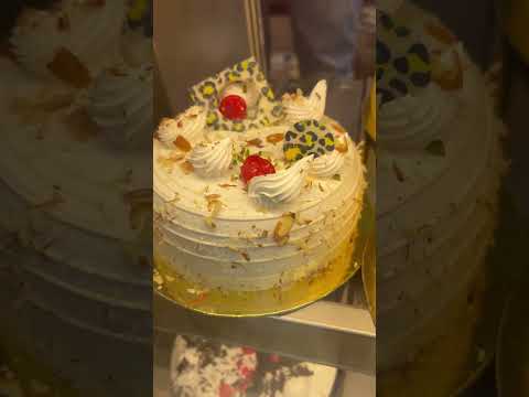 Amazing backers  items of India you should know #niveditabharti #india #cake