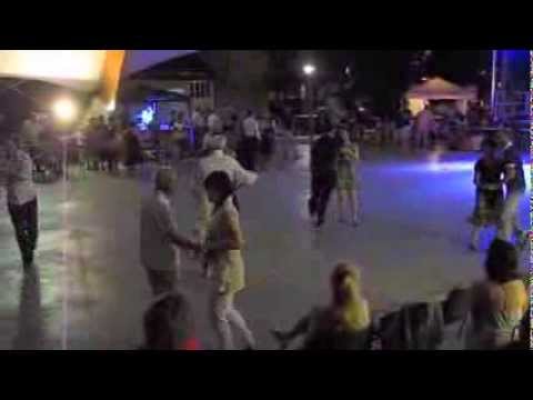 Lady Dillinger swing band