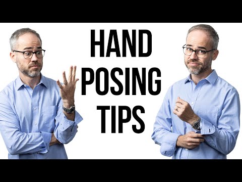 How to Pose Hands👋 in Personal Branding Photos (3 Essential Tips)