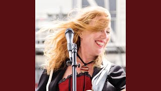 A Damn Good Goodbye Kiss