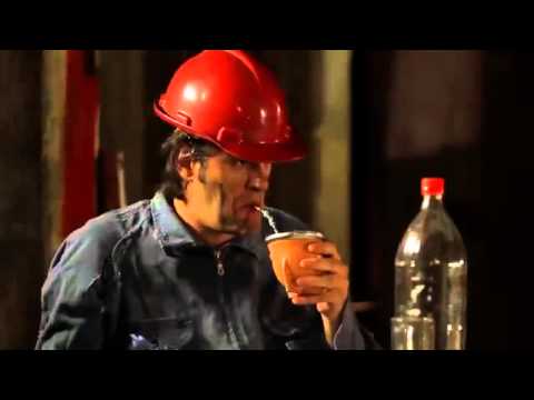 CAMINANDO  Ciro y Los Persas   Video Oficial