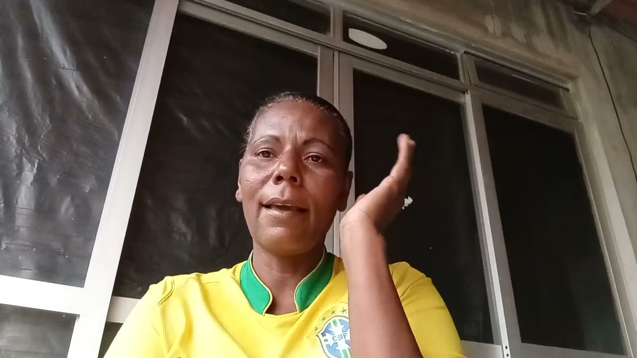 #contando o motivo de parar de fazer adesivos de unha ,minha trajetória foi linda so agradeço a Deus