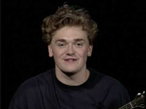 "Essential Techniques for Mandolin"  with Virtuoso Chris Thile (Nickel Creek, Punch Brothers)