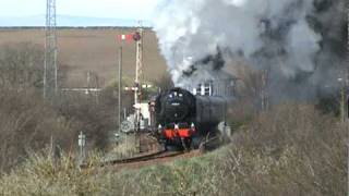 preview picture of video 'The Great Britain 111 railtour leaving Girvan'
