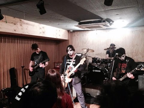 Peaz Deaz - AM (live at AA studio Jan31 2015)