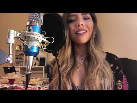 Puntos Suspensivos cover by: Daleska Mendez