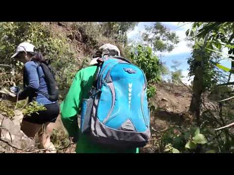ASCENSO AL VOLCÁN CRUZ QUEMADA 