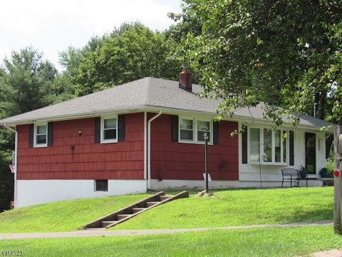 11 LINGERT AVE, Clinton Town, NJ 08809