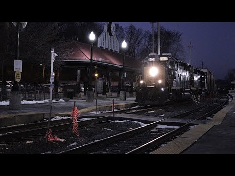 Final video of 2025. CSX + MEC 507/518 plus MBTA & Amtrak trains between Plaistow and Haverhill 