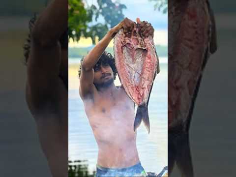 GRILLED WHOLE FISH 🔥 | JUICY & SPICY VILLAGE STYLE BBQ FISH! 🤤