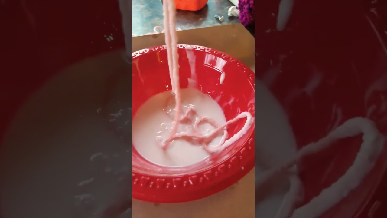 this is how to make Easter egg string things