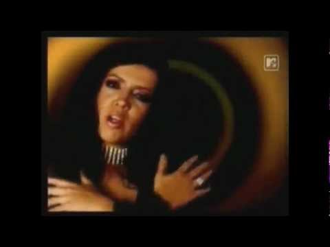 Visão de Rua - Dina Di  ( A Noiva De Chuck )