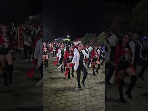 Fanfarra de Érico Cardoso apresenta em Paramirim Bahia.