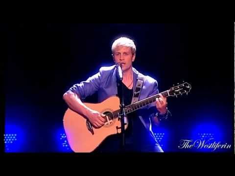 Kian Egan -   Performance with Team Kian ( The Voice of Ireland - 08 april 2012 )
