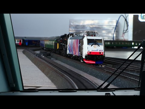 Führerstandsmitfahrt auf der Weihnachtsbodenbahn 2025 - Vorbereitungen zur Fahrt vom Dampfsonderzug