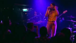 LÉON - Pink - Live @ Bitterzoet Amsterdam - 5-4-2019