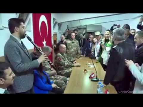 Erdoğan ve Sanatçılar Kışla Ziyareti: VATANINA GÖZ DİKENİ EZ OĞLUM-Esat KABAKLI/Klarnet:Serkan ÇAĞRI