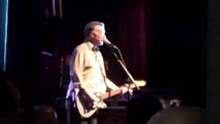 Billy Bragg - Must I Paint You A Picture Live @ The Button Factory 28-Oct-2011