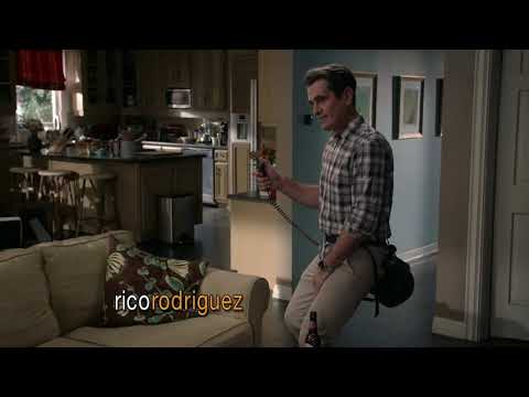 Modern Family - Phil Dunphy "Wear Chair"