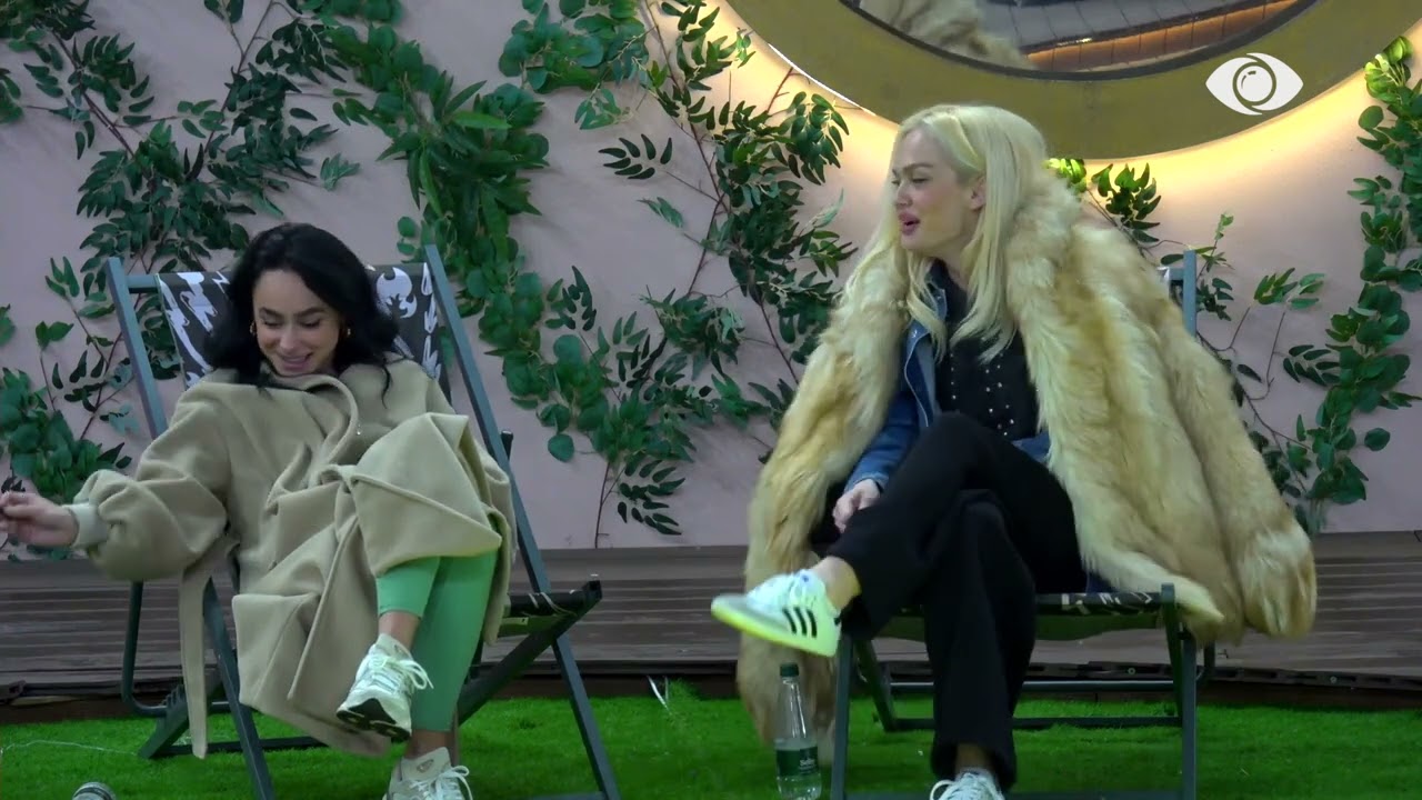 “Rri e ftohtë me mua...”/ Gjesti flet me Kelly-n për Eglin