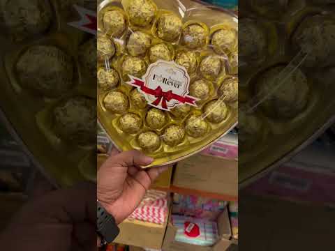 Chocolate balls in gold rap | Dairymilk